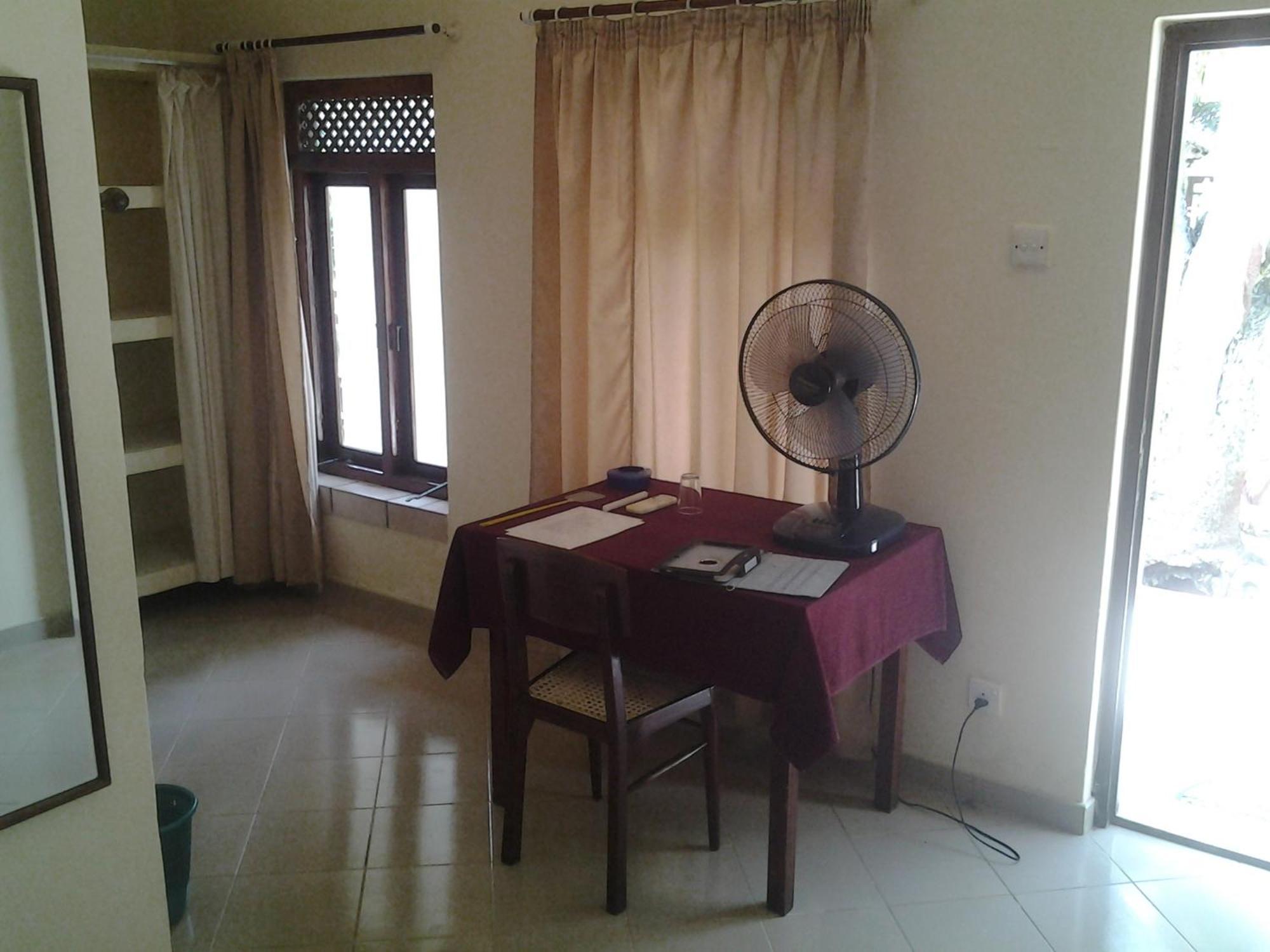 Tandem Guesthouse Hikkaduwa Zimmer foto