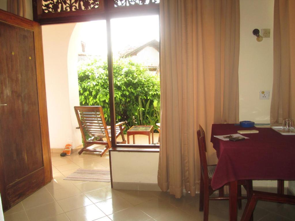 Tandem Guesthouse Hikkaduwa Exterior foto
