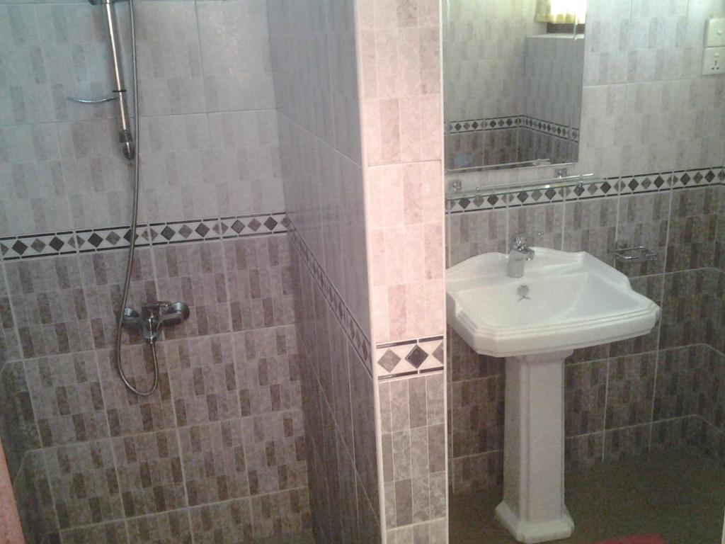 Tandem Guesthouse Hikkaduwa Zimmer foto